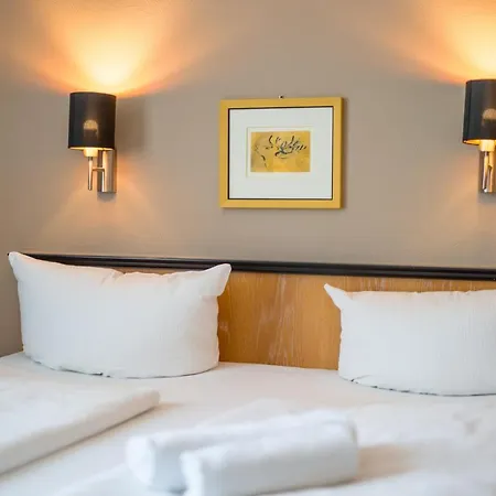Sax Imperial Hotel 3*