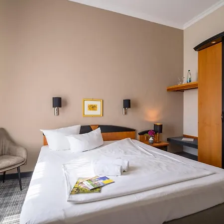 ホテル Sax Imperial ドレスデン