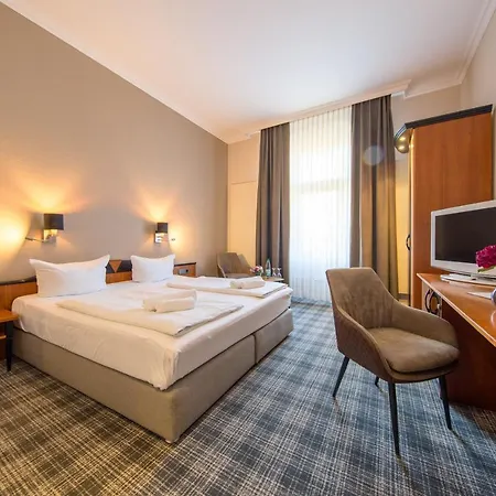 Hotel Sax Imperial by Villa Emma Drezno