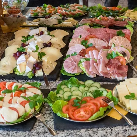 Sax Imperial ホテル