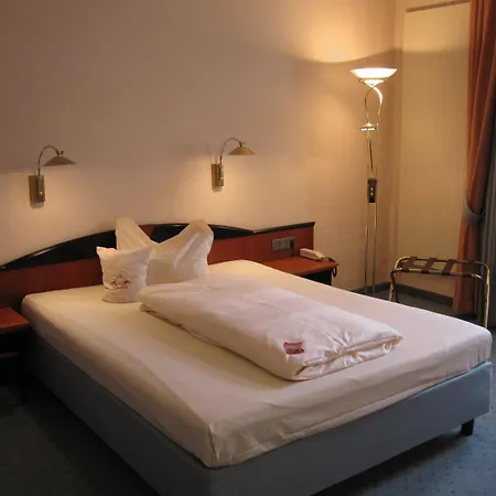 Hotel Sax Imperial by Villa Emma Drezno