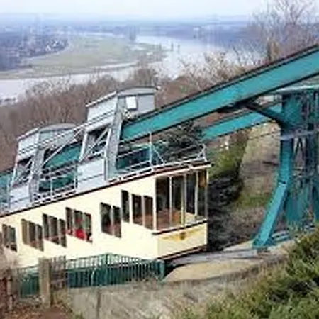 Sax Imperial 3* Дрезден